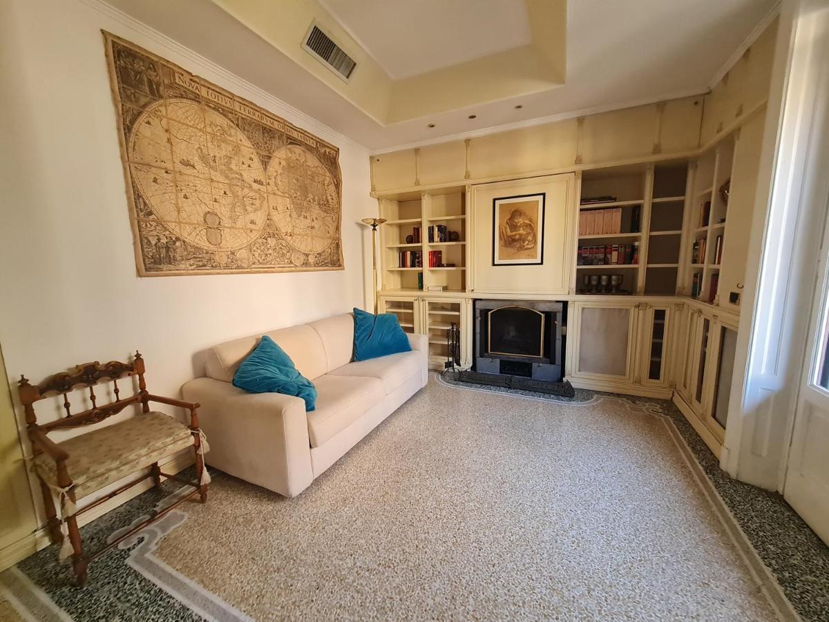 Fontana Cozy Apartment Мілан Екстер'єр фото